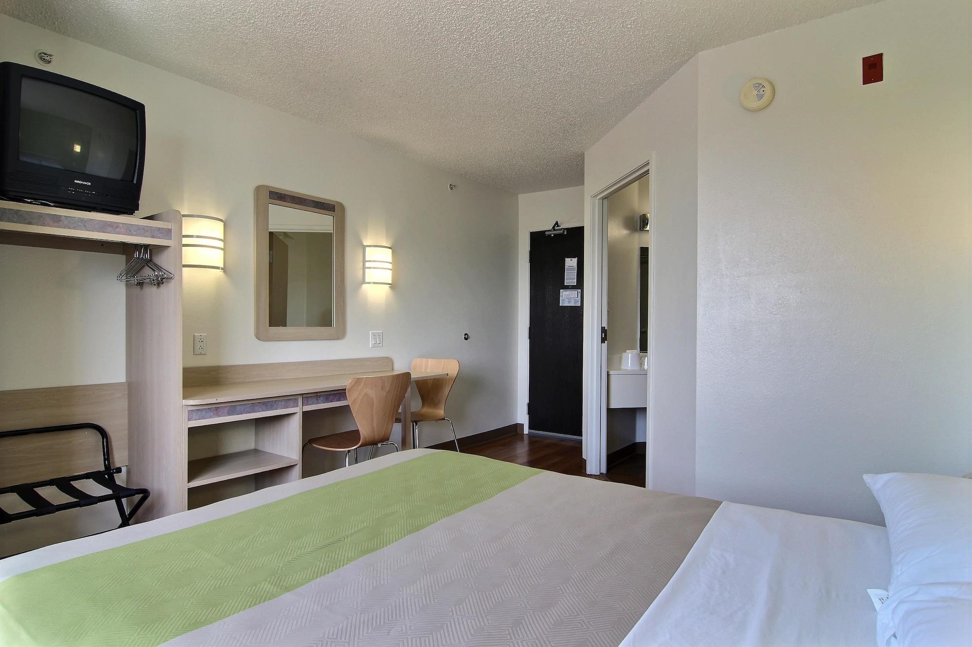 Motel 6-Albuquerque, Nm - North Zewnętrze zdjęcie